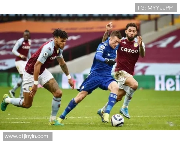 查尔顿与巴恩克力的精彩对决揭示英冠联赛的激烈竞争与球队实力较量 查尔顿与巴恩克力的精彩对决揭示英冠联赛的激烈竞争与球队实力较量