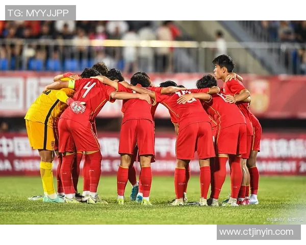 中国足球宝贝手机壁纸精选展现青春活力与运动魅力的视觉盛宴